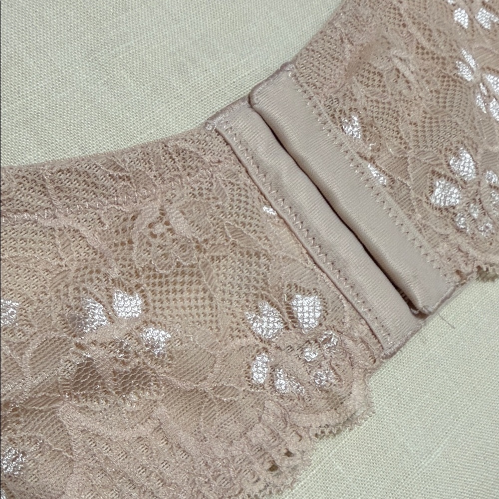 Torrid Curve Nude Push Up Underwire T-Shirt Bra with Lace Trim - 48B. #593033 - Picture 5 of 10